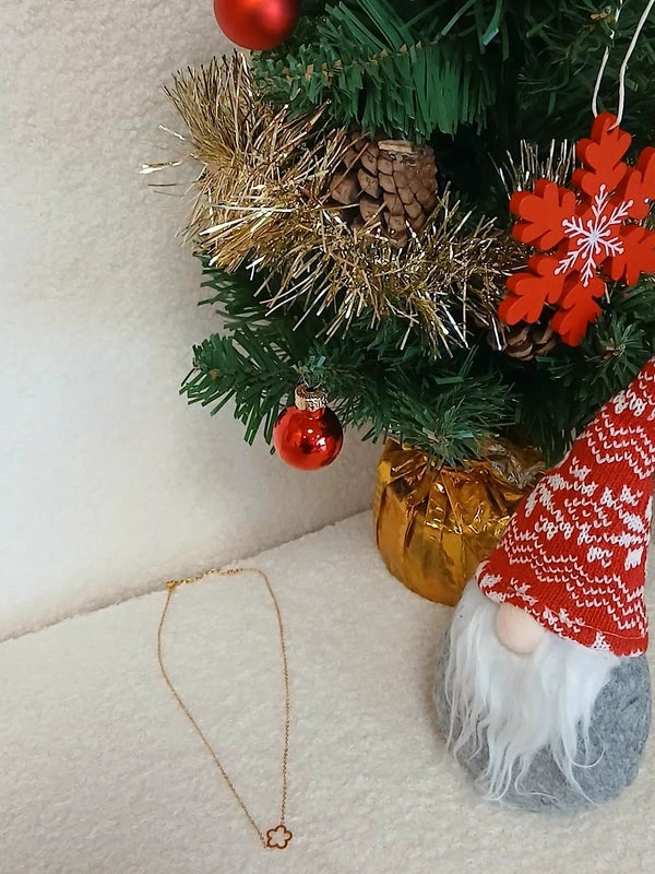 Collier Pendentif Trèfle Ajouré Doré - Acier Inoxydable Femme