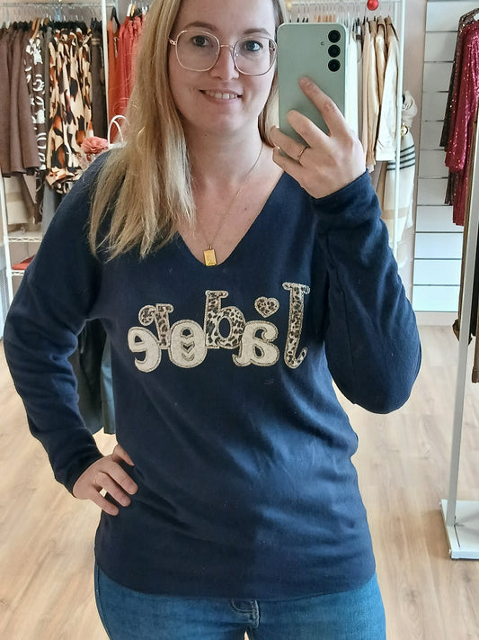 Détail maille douce pull Jade femme tricot confortable