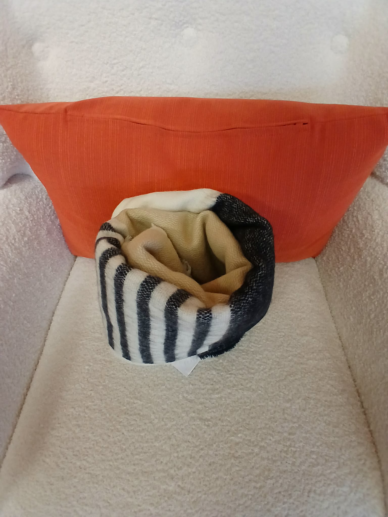 Écharpe Nila Femme Beige - Viscose & Laine 90x180cm Les tendances d'Axelya