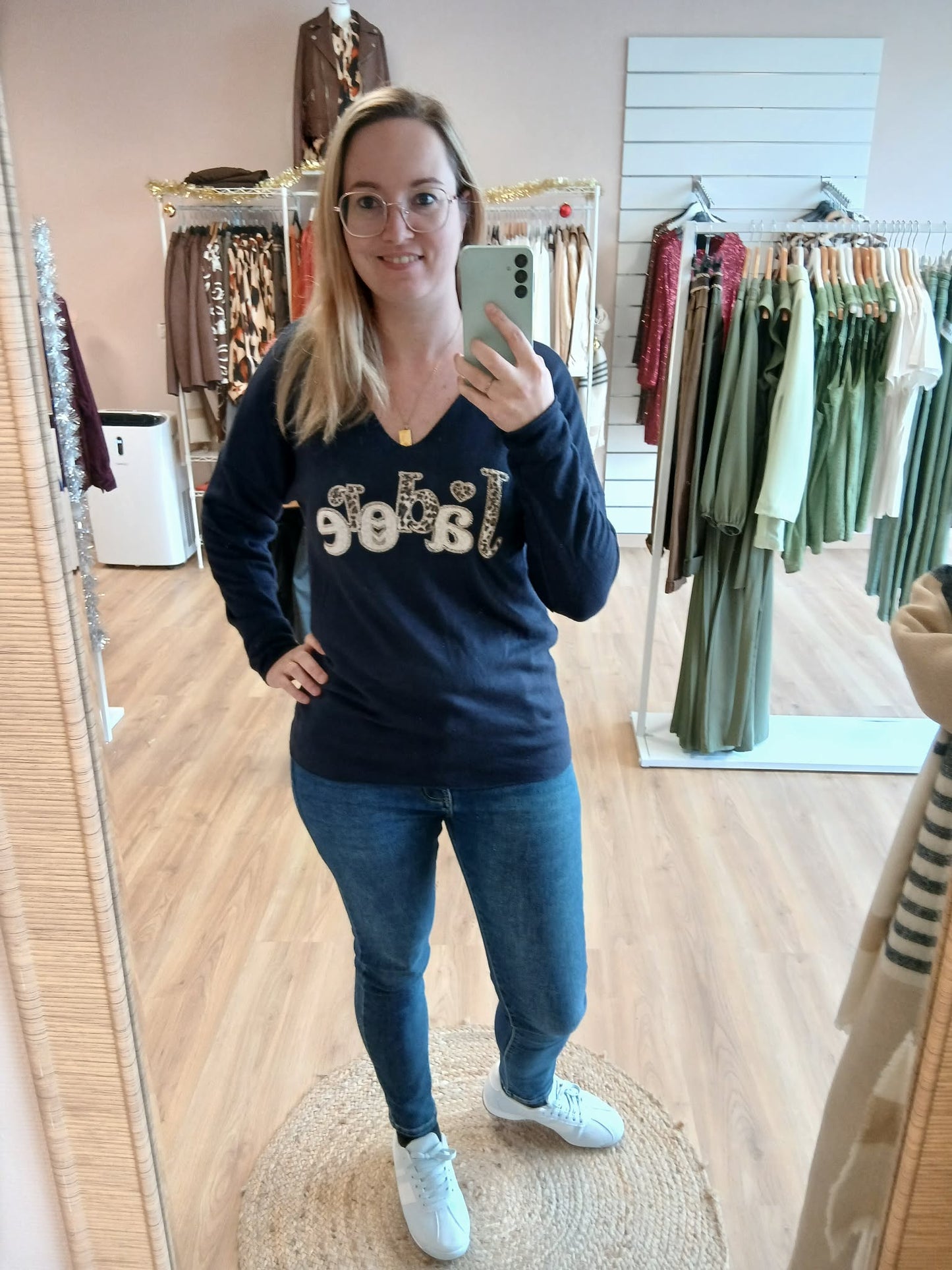 Pull Jade femme bleu doux et confortable col rond manches longues