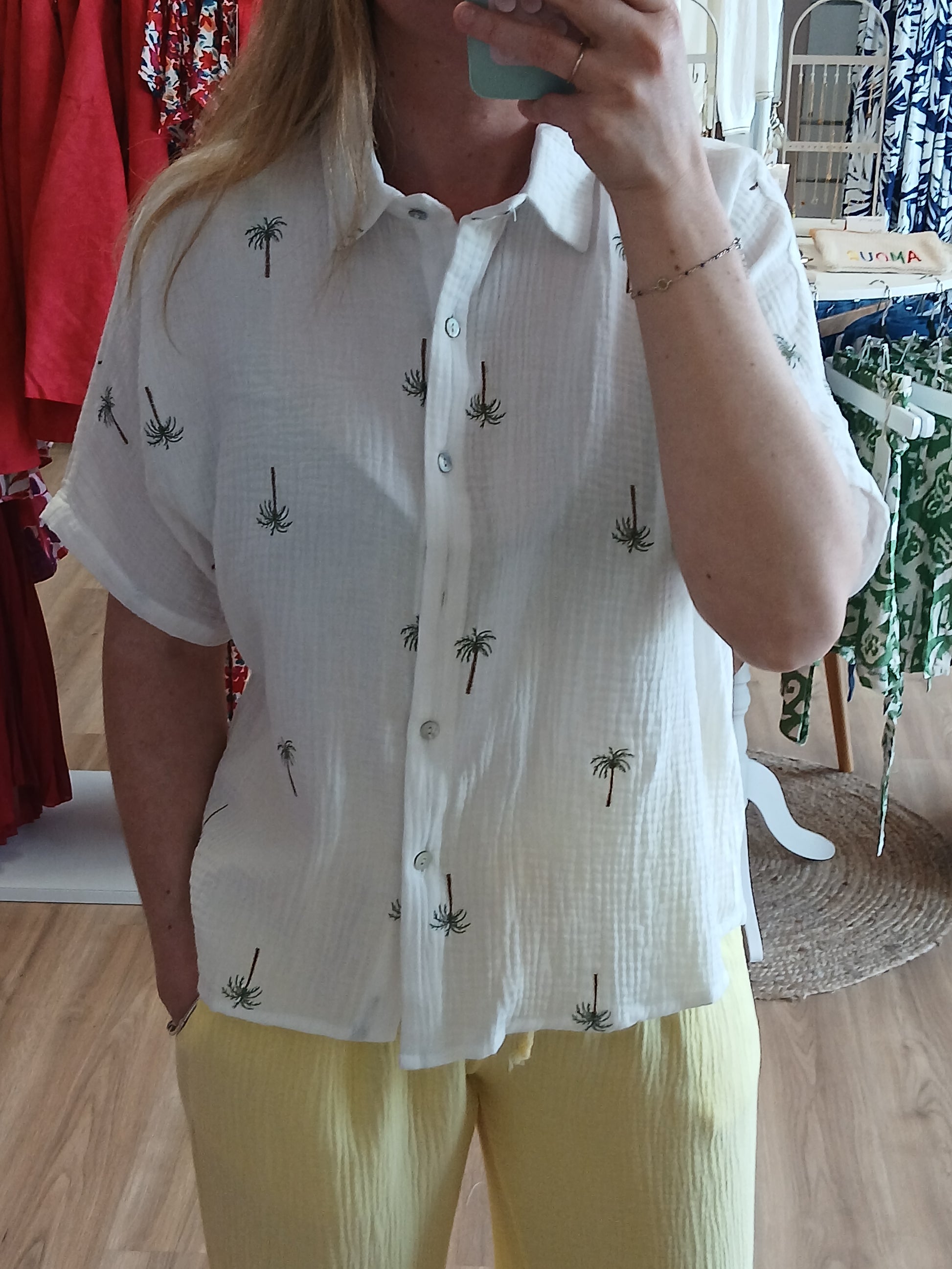 Chemise TINA Gaze de Coton Broderie Palmier Les tendances d'Axelya