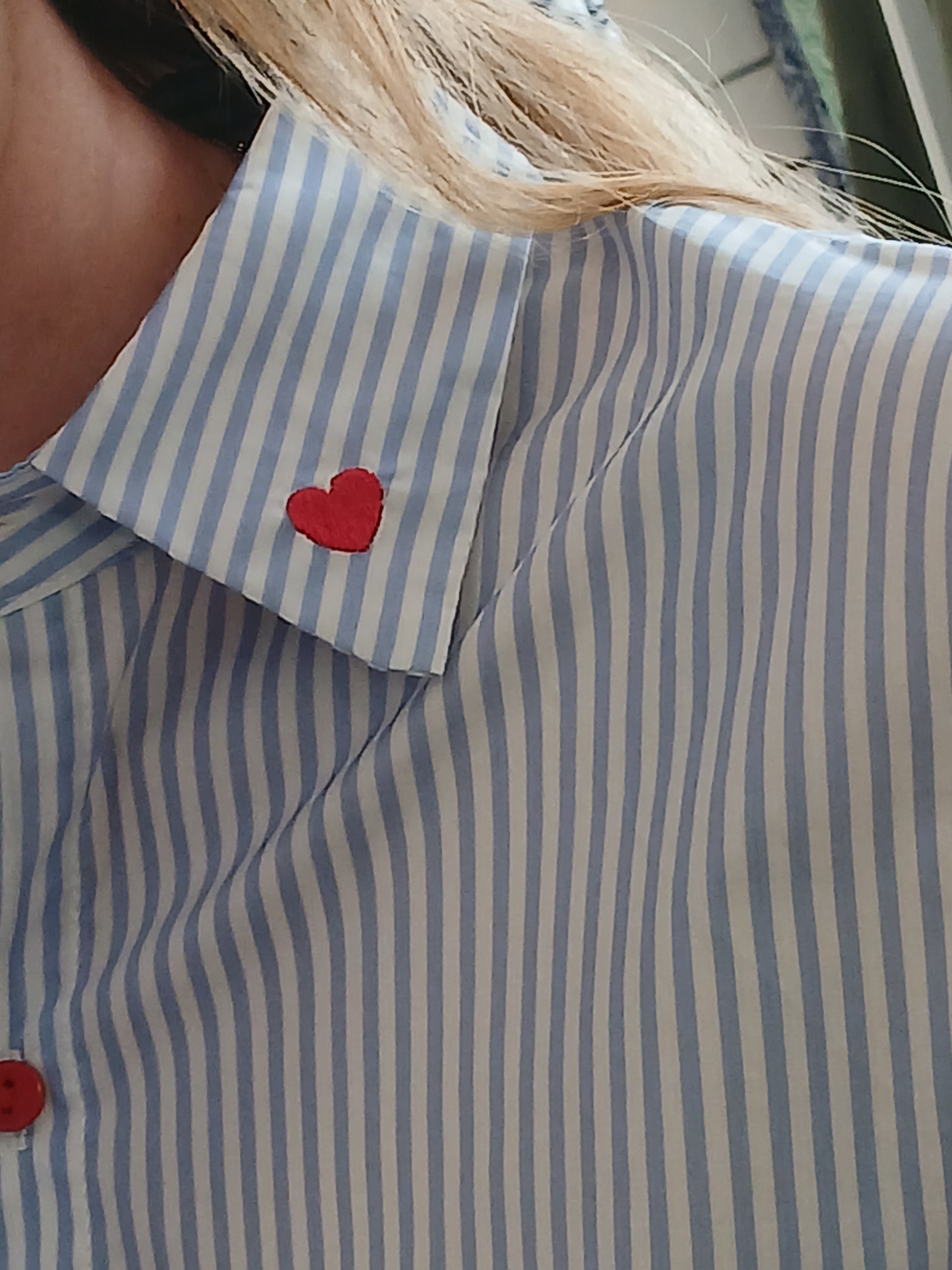 Chemise ELIA Rayures Broderie Cœur - Du S au 4XL Les tendances d'Axelya