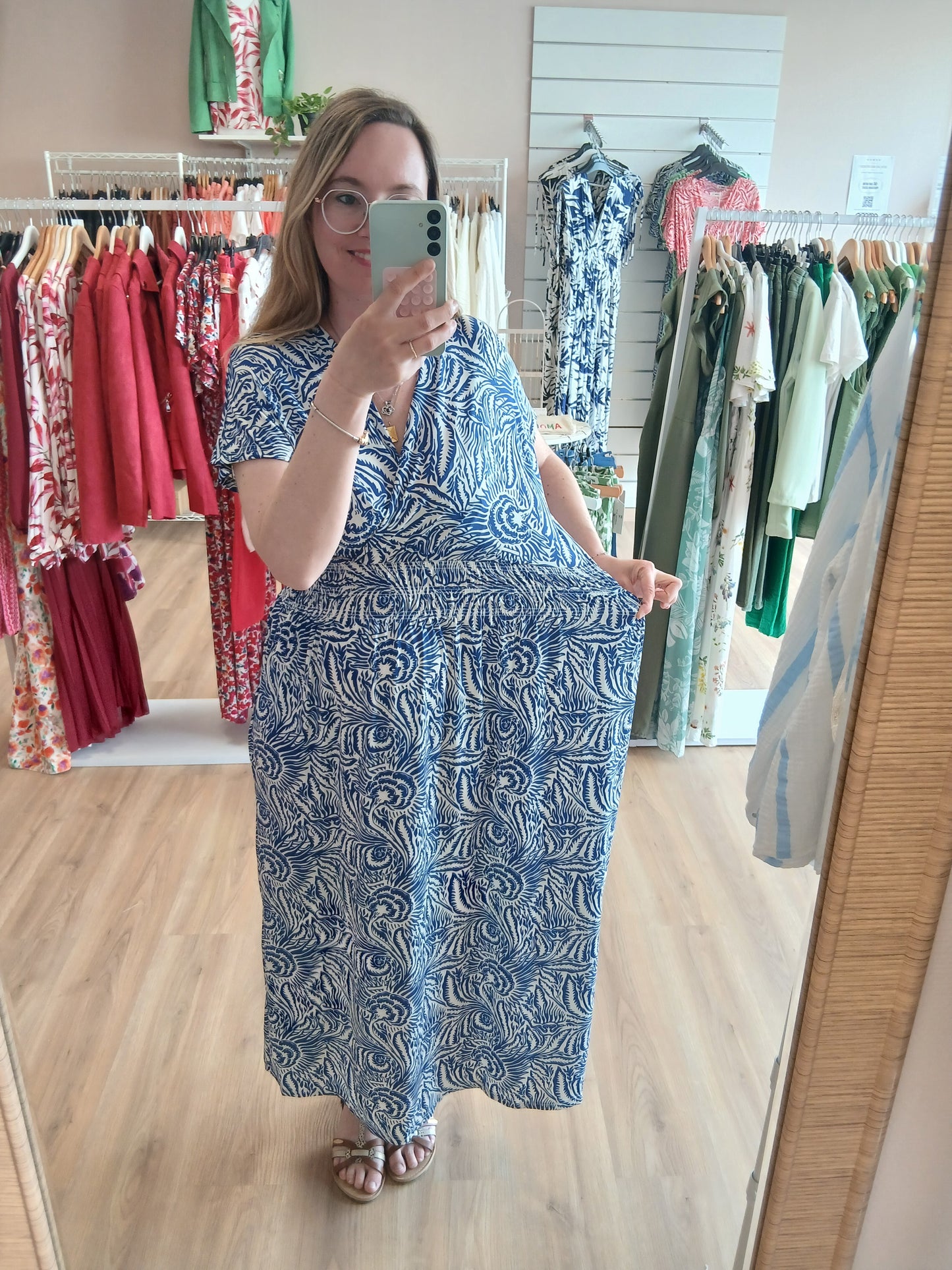 Robe ARIA Longue Imprimée - 4 Coloris - Taille Magique Les tendances d'Axelya